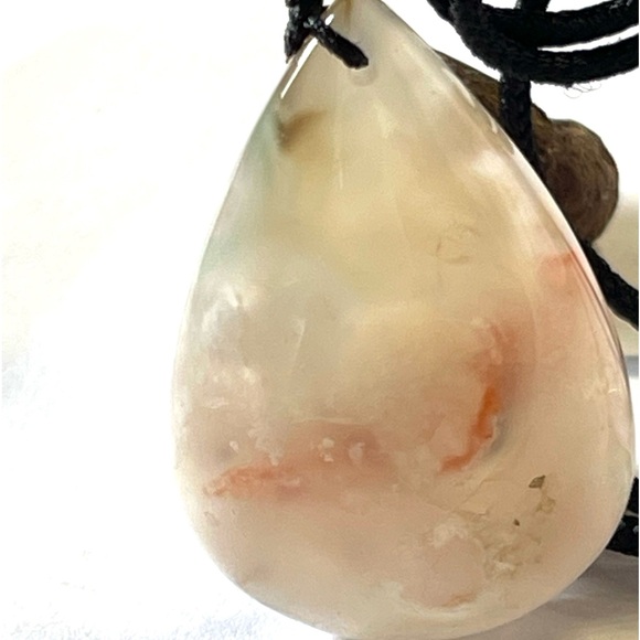 Natural Flower Agate Pendant with Cord Necklace Crystal Gemstone - Picture 7 of 13